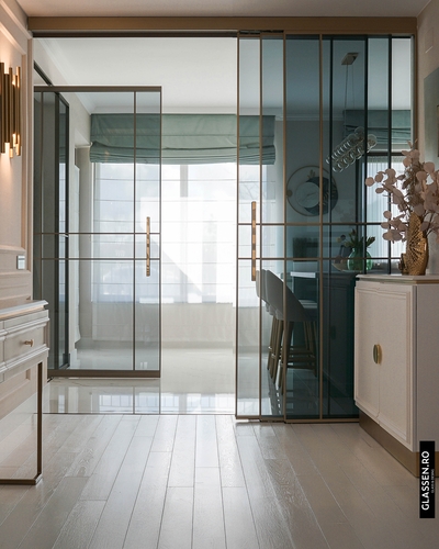images/Usi_interior_sticla_glisante_atmo_glassen_bronze_2.jpg